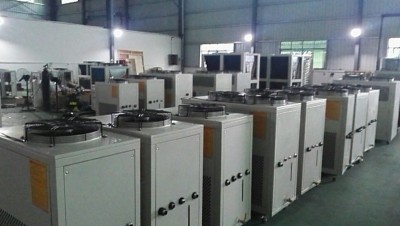 低溫冷水機組的聯(lián)鎖參數(shù)如何調(diào)整？